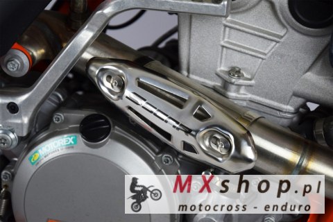 SCAR RACING OSŁONA KOLANKA WYDECHOWEGO 4T - STAL NIERDZEWNA KOLOR SREBRNY