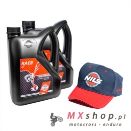 NILS PROMOCJA OLEJ SILNIKOWY 4T RACE SAE 10W40 100% SYNTETYK 2 X4 L + CZAPKA Z DASZKIEM CZERWONO-NIEBIESKA (AKC)